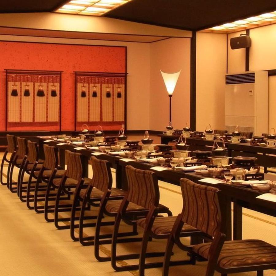 Hotel Kameya Honten Chikuma Buitenkant foto